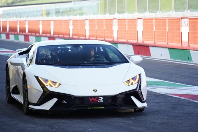 2 vueltas Lamborghini EVO Autódromo Gianni De Luca