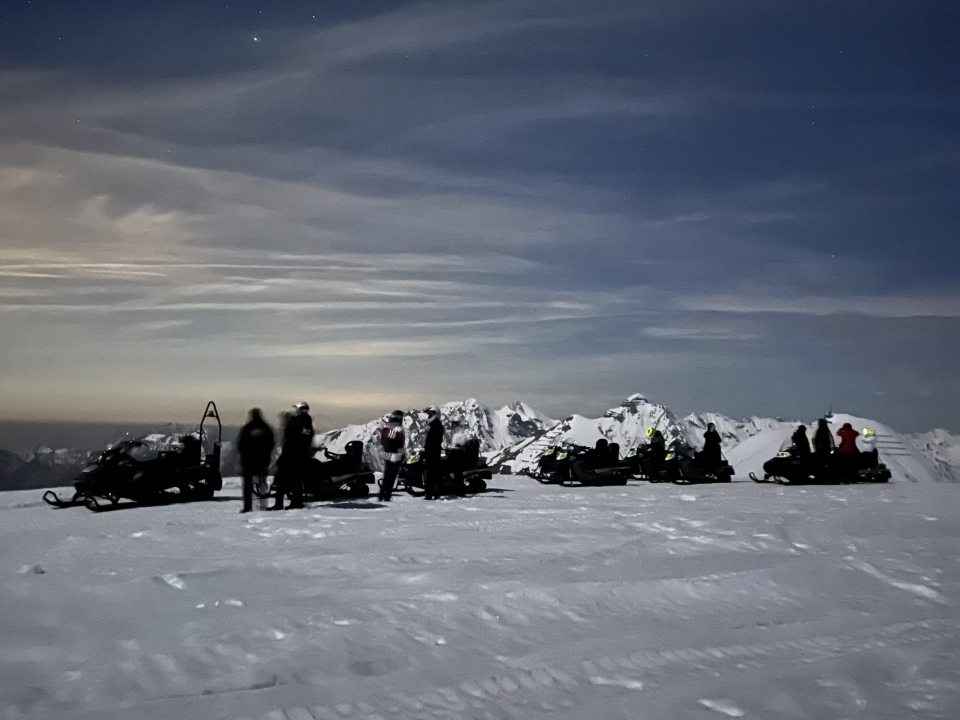  Moto de nieve en Foppolo 