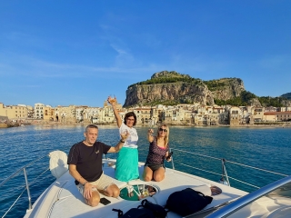 Excursión en grupo en yate + aperitivo en Cefalú 3H