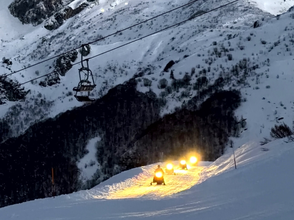  Actividades en moto de nieve 