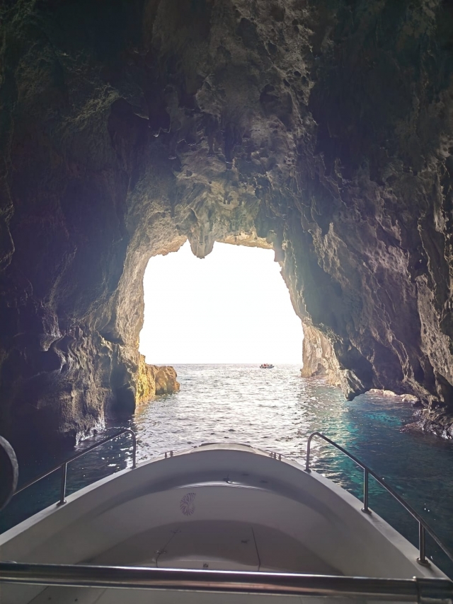 Gruta de Estalactitas 