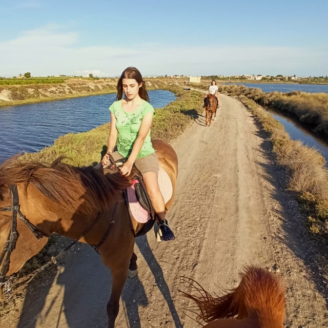Paseo a caballo playa de Marusa 3h