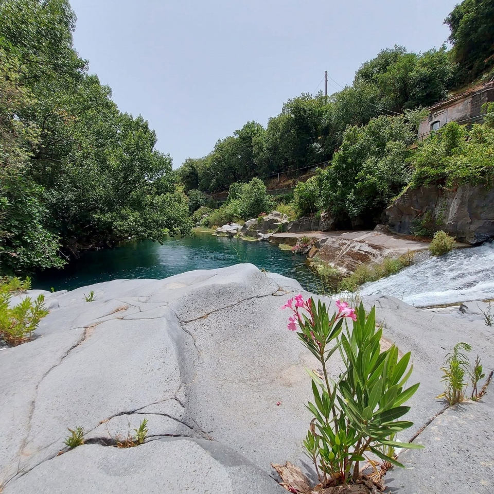 La vista de las gargantas de Alcántara
