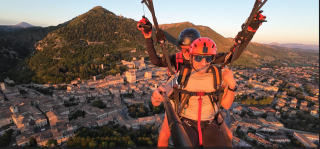 Vuelo en parapente 15-20 min + subida al Monte Focce