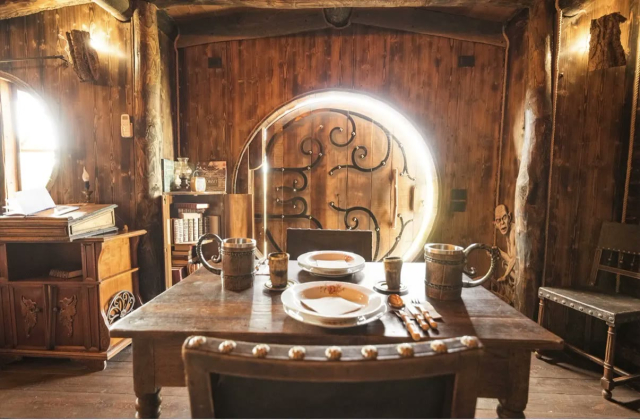  La mesa de la Casa Hobbit 