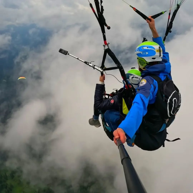  Vuelo en parapente desde Monte Alpo