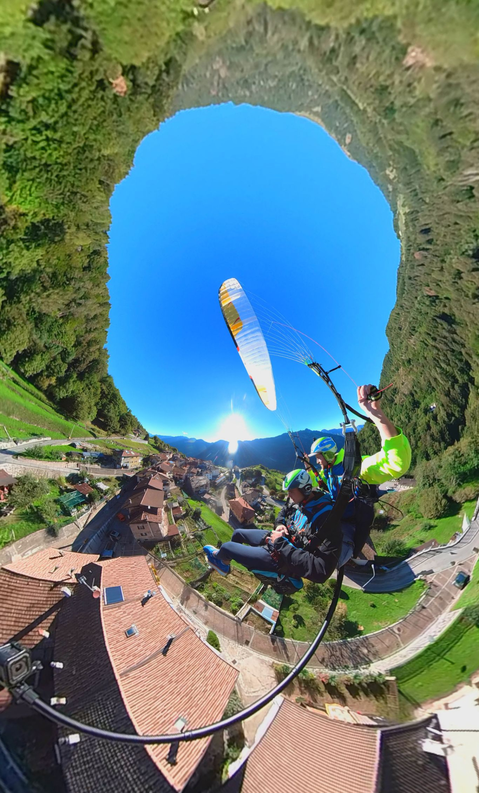  Descubre Trentino con un vuelo acrobático en parapente