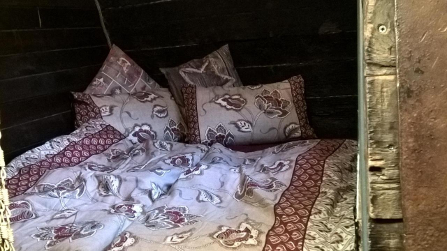  La cama doble dentro del barril 