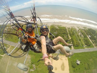 Practical paramotor course Isla Blanca 30 hours