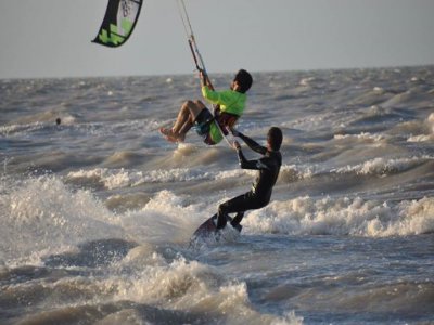 Curso intensivo kiteboarding 10 horas particular