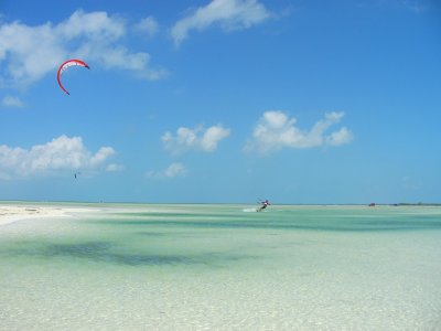 Private kiteboarding class 6 hours in Cancun