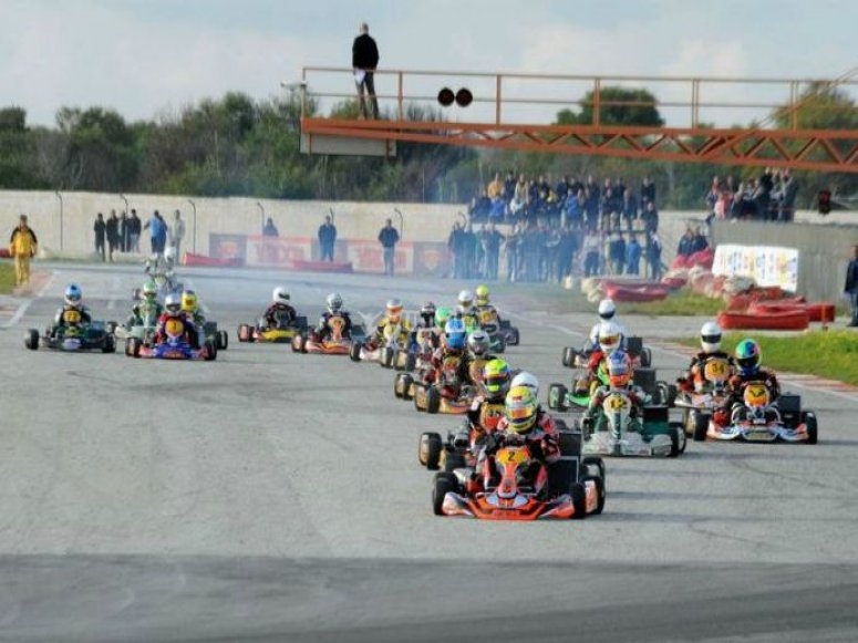 Circuito Triscina, precios y reservas 2026 | Yumping