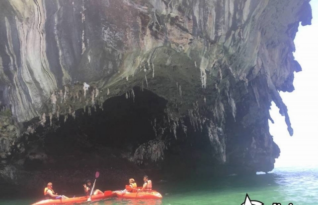  Kayak con gli amici 