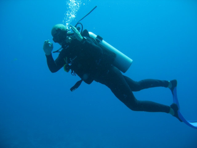  Underwater expedition 