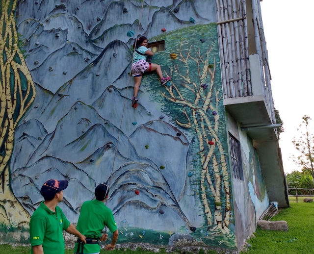 Rappel en muro