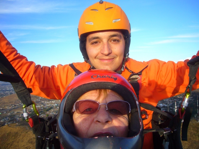  Tandem flight 