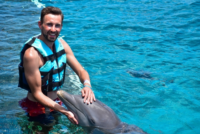  Happy with a dolphin 