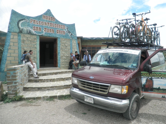  半沙漠路线普埃布拉 