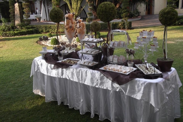  The gift dining room 