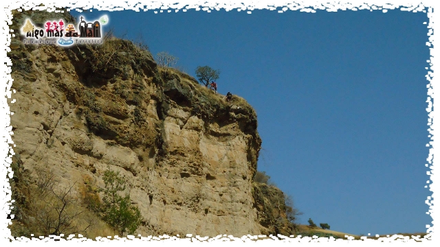  Rappel 25 and 35 meters. Descent 