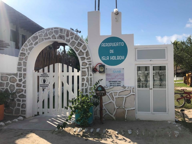  Aeroporto di Isla Holbox 