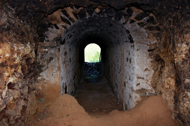  Tunnel 