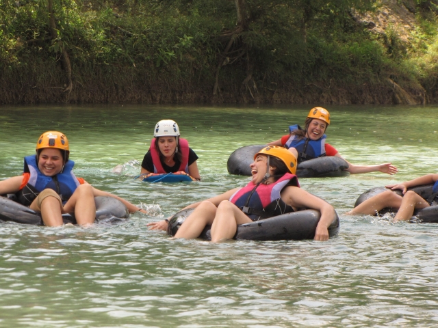  Venha descobrir a diversão do tubing 