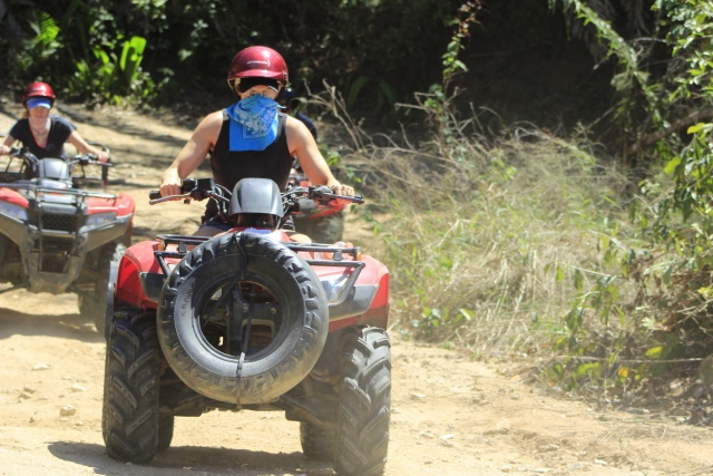 Tour de cuatrimotos 