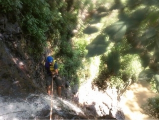  Canyoning 