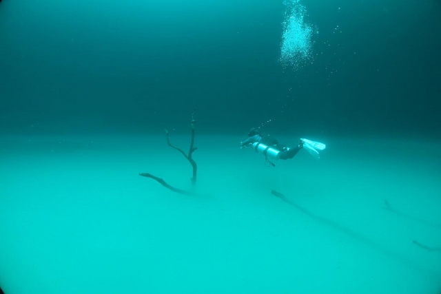 Cenote mystérieux 