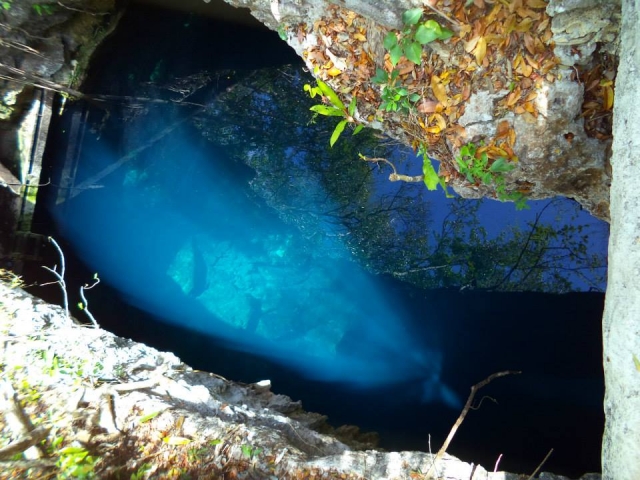  Cenote à Tulum