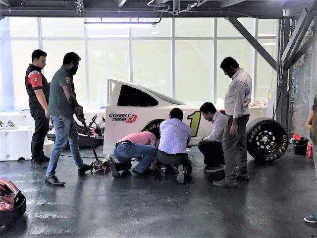  Design Team Building 