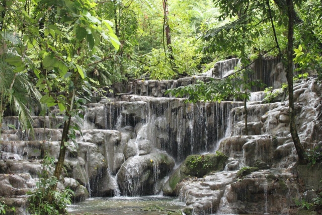  Bain de la Reine Rouge 
