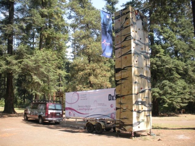  为您的活动提供广告空间 