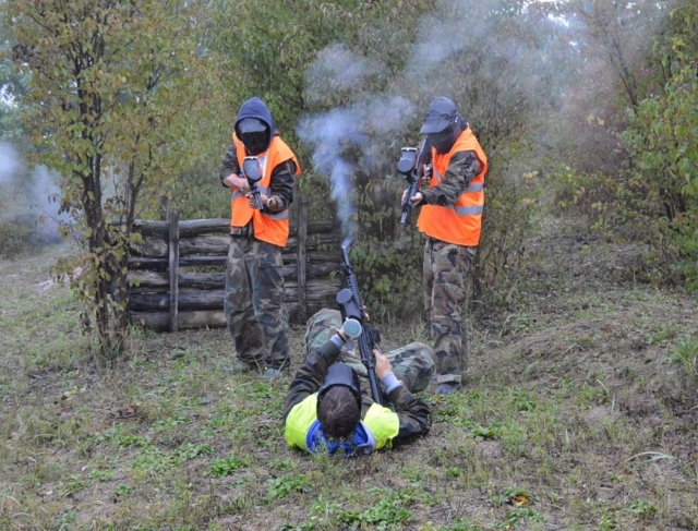  Enemy captured on the paintball field
