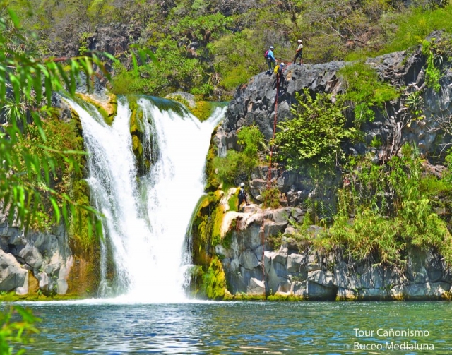  Canyoning 