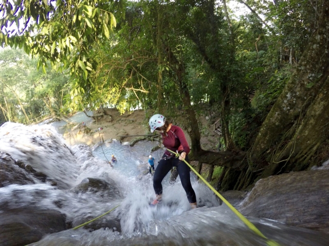  Rappel in Villaluz waterfall 