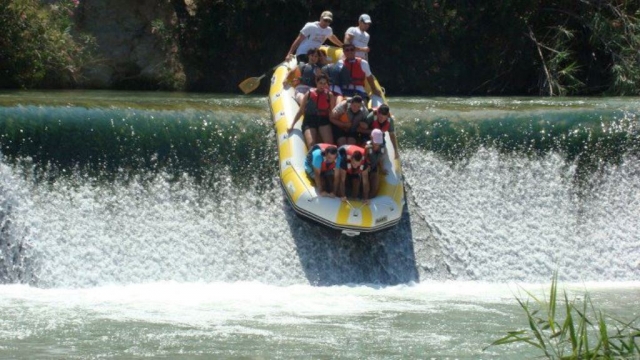 Aventura no rafting 