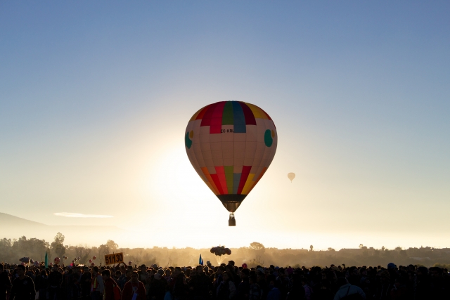  balloon in the distance 