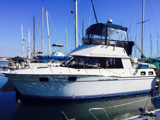  Carver 34 pieds pêche et balade 