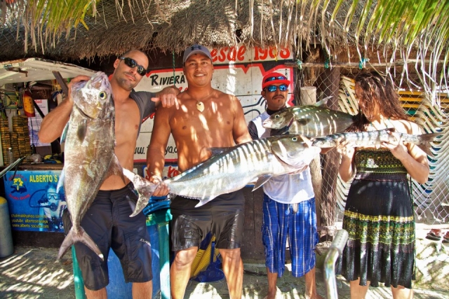  Caça submarina por Amberjack 