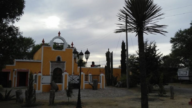 afueras de hacienda
