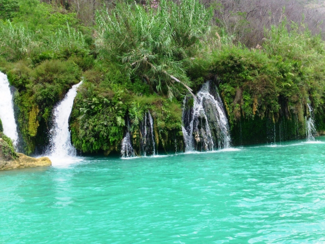  ao redor da Caverna da Água na Huasteca 