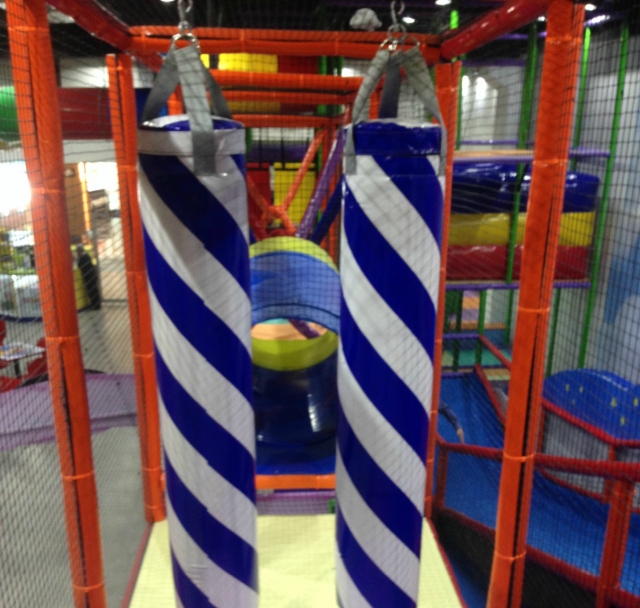  Área infantil 