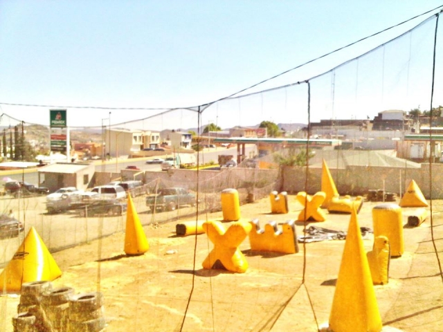 Terrain de paintball 