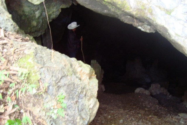 Grutas