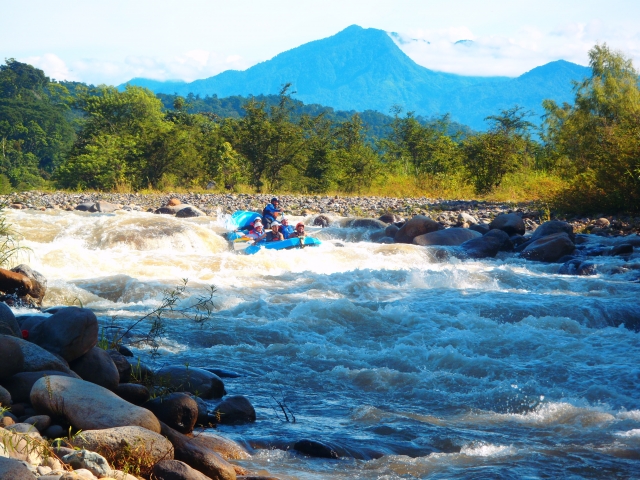  Rafting 