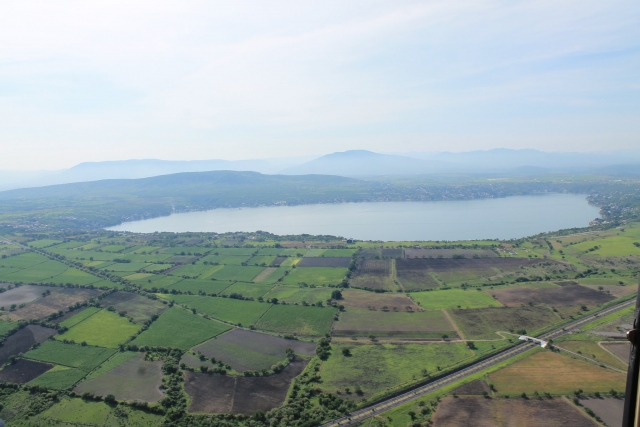  Vue vers le grand lac 