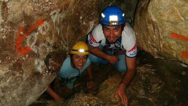 Tra le rocce 