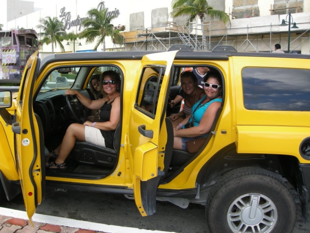  Yellow Hummer 